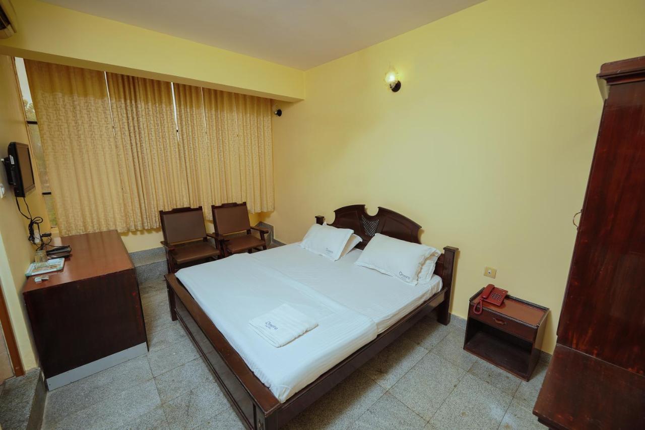 Hotel Oneiro Thrissur Luaran gambar