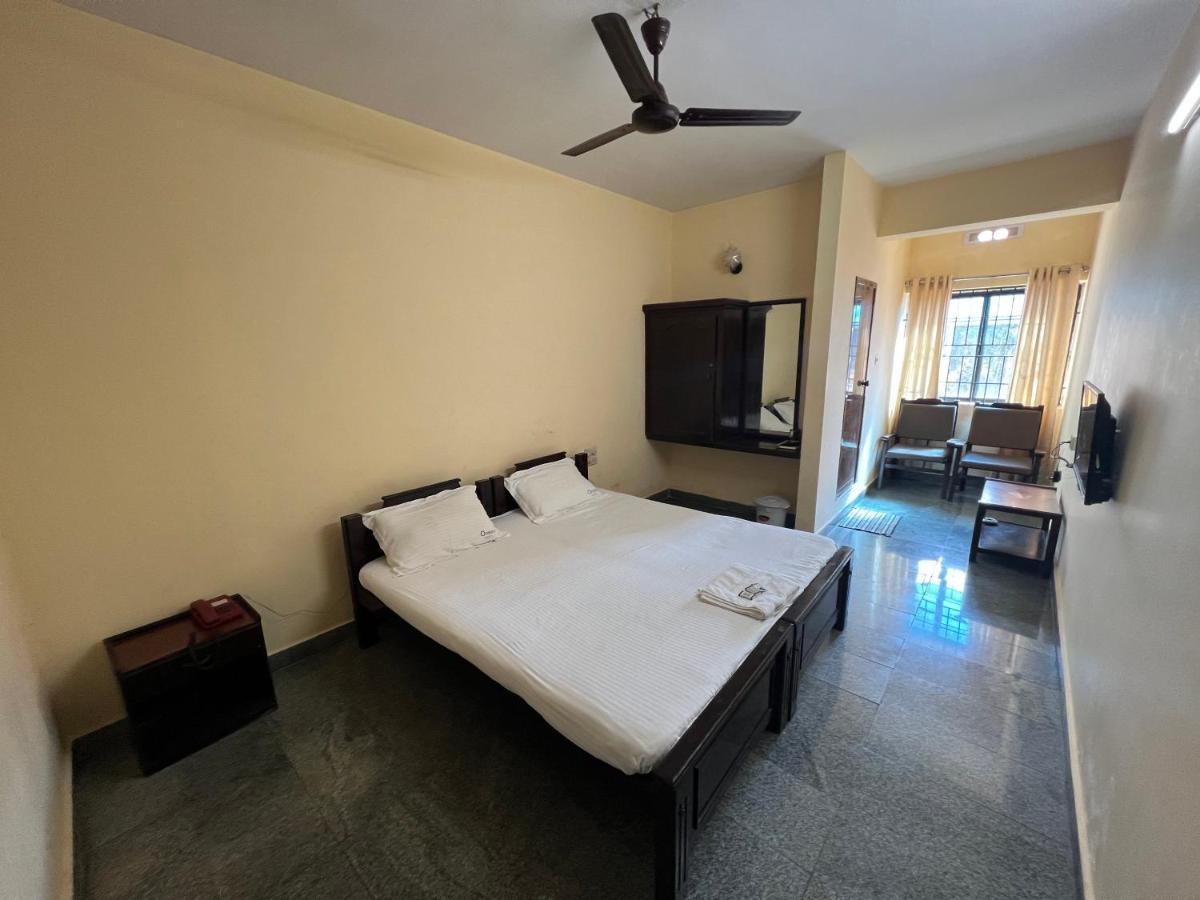 Hotel Oneiro Thrissur Luaran gambar